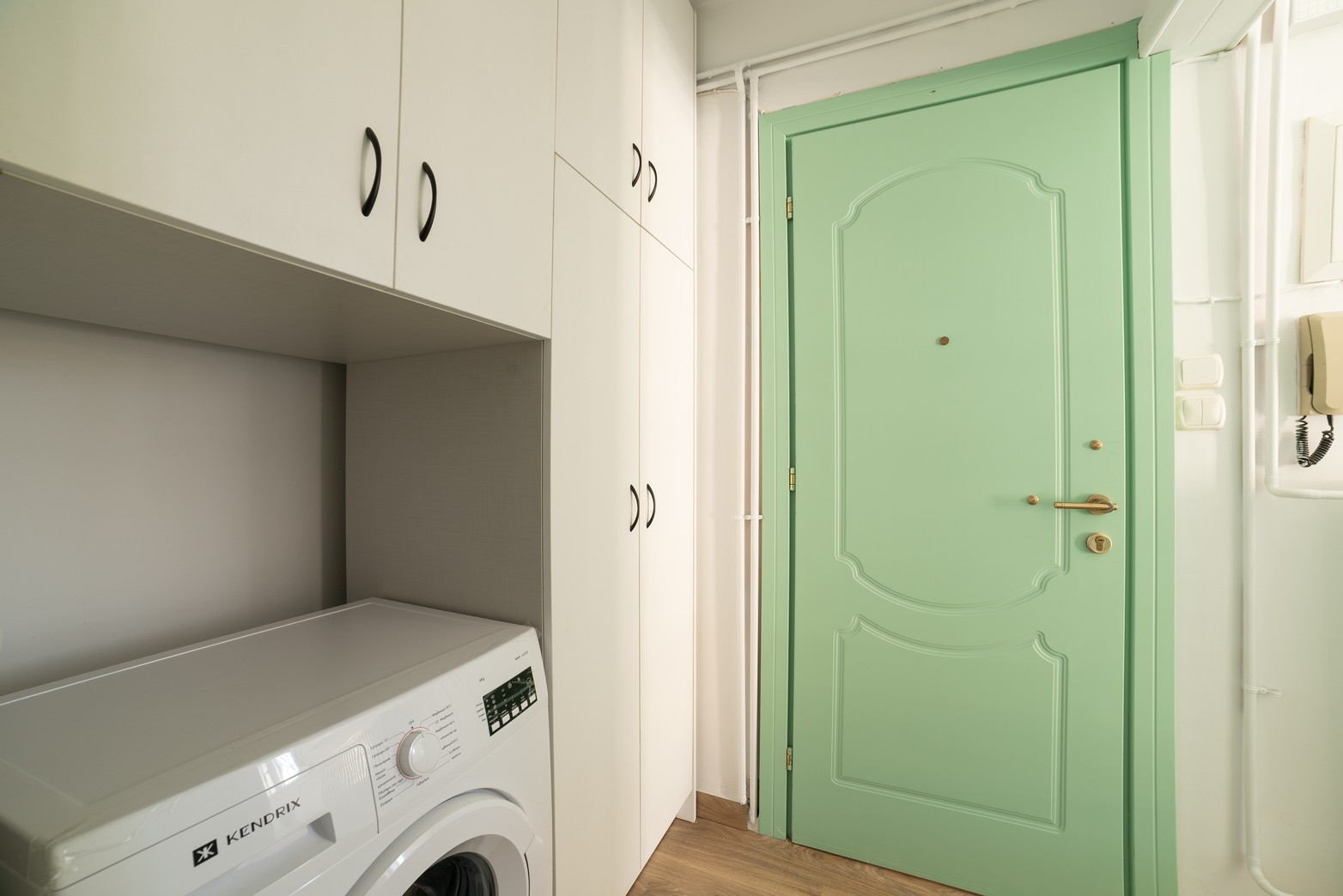 Low Budget Ανακαίνιση Διαμερίσματος για Ενοικίαση • Σέρρες • 10