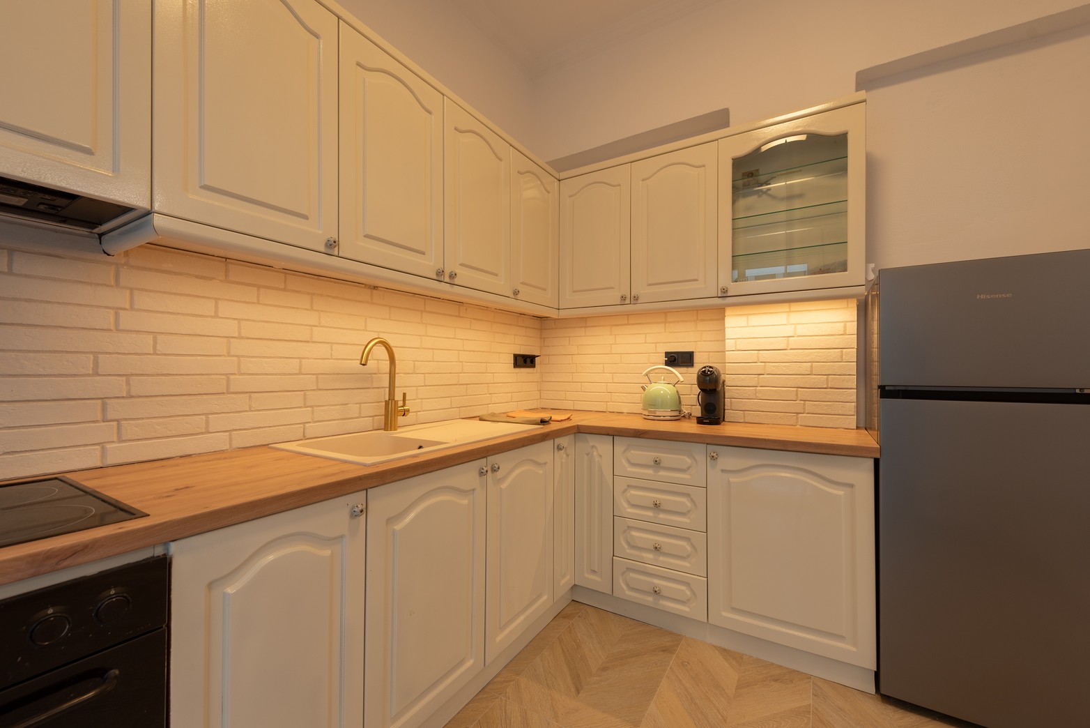 Ανακαινισμένο Διαμέρισμα για Airbnb & Πρόσβαση ΑΜΕΑ • Σέρρες • 15