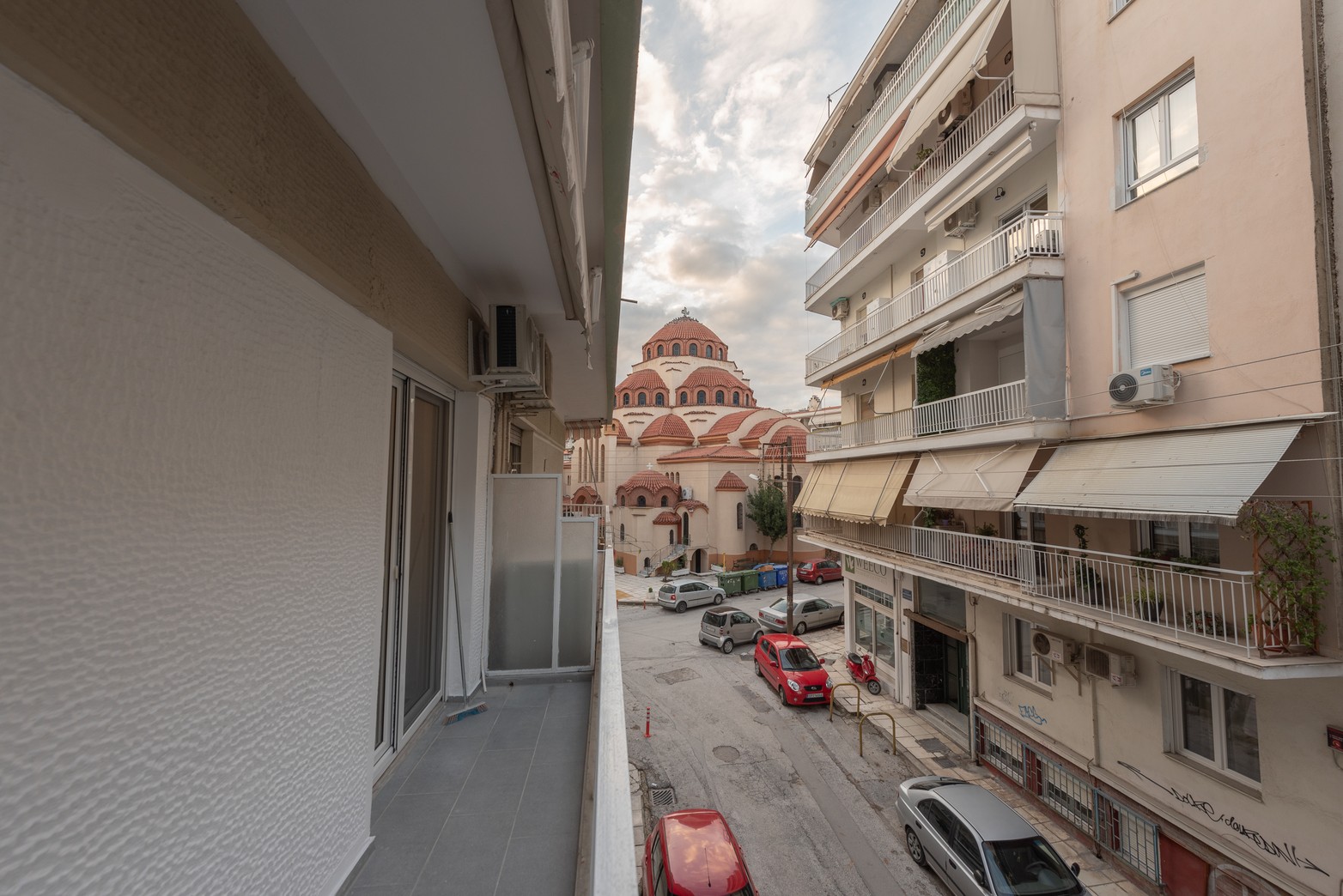 Ανακαινισμένο Διαμέρισμα για Airbnb & Πρόσβαση ΑΜΕΑ • Σέρρες • 38