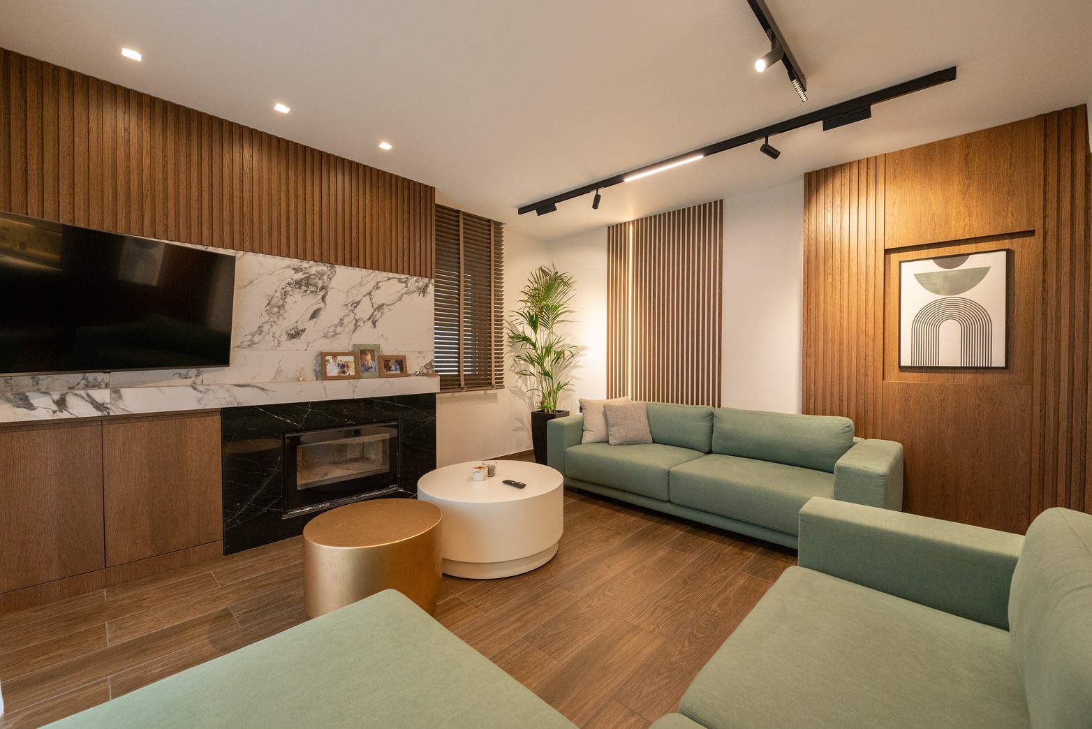 Ανακαίνιση Οικογενειακής Κατοικίας – Έμφαση στην Εργονομία και την Ποιότητα • Σέρρες • 16