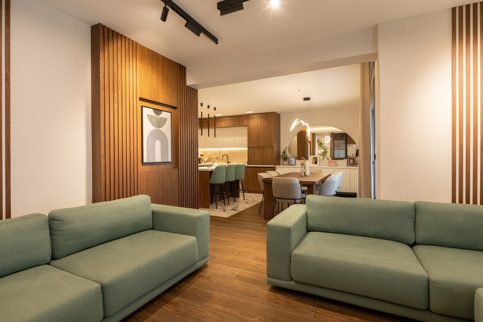 Ανακαίνιση Οικογενειακής Κατοικίας – Έμφαση στην Εργονομία και την Ποιότητα • Σέρρες • 25