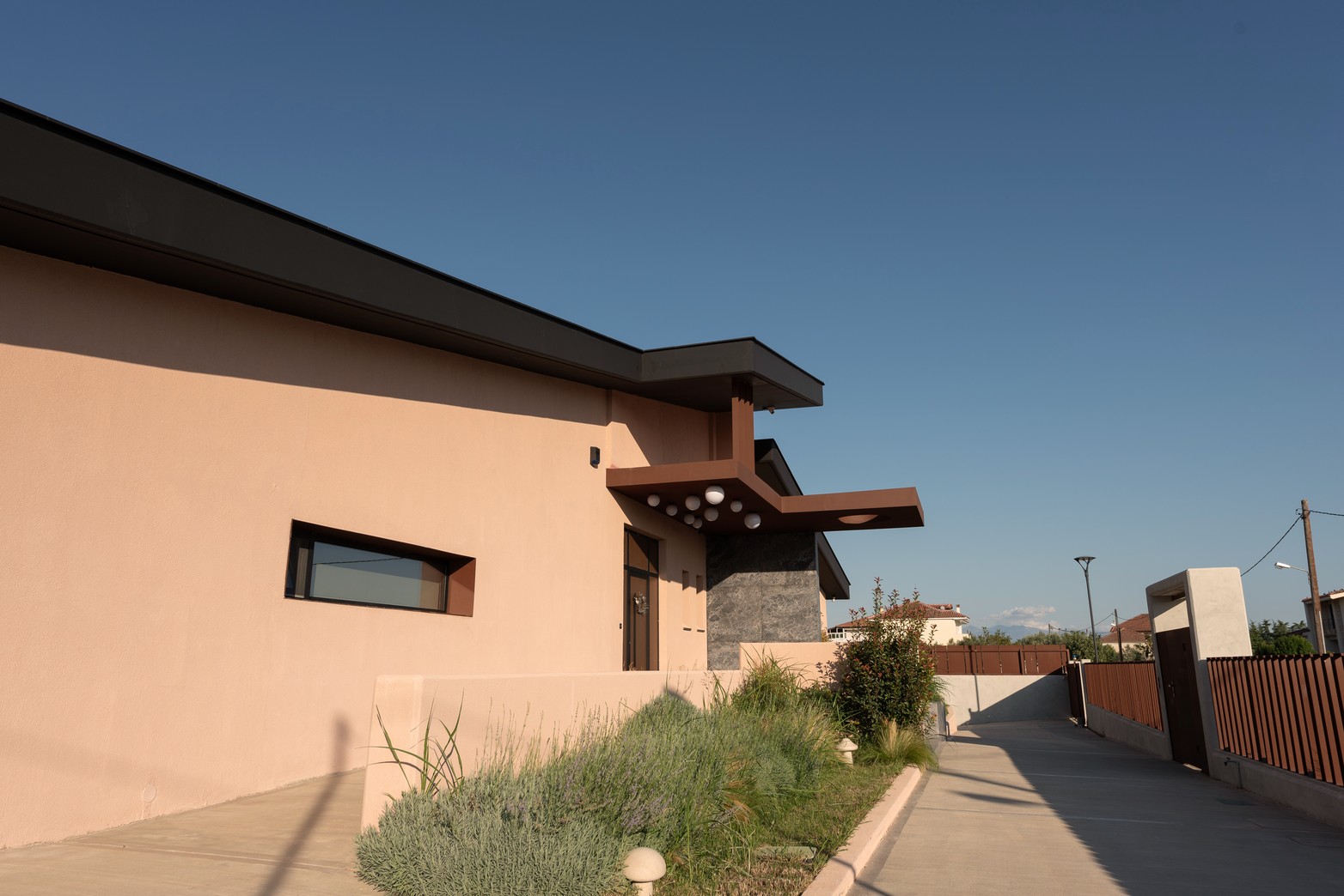 Πολυτελής Νεόδμητη Μονοκατοικία – Ειδικός Σχεδιασμός & Υψηλές Προδιαγραφές • Σέρρες • 6