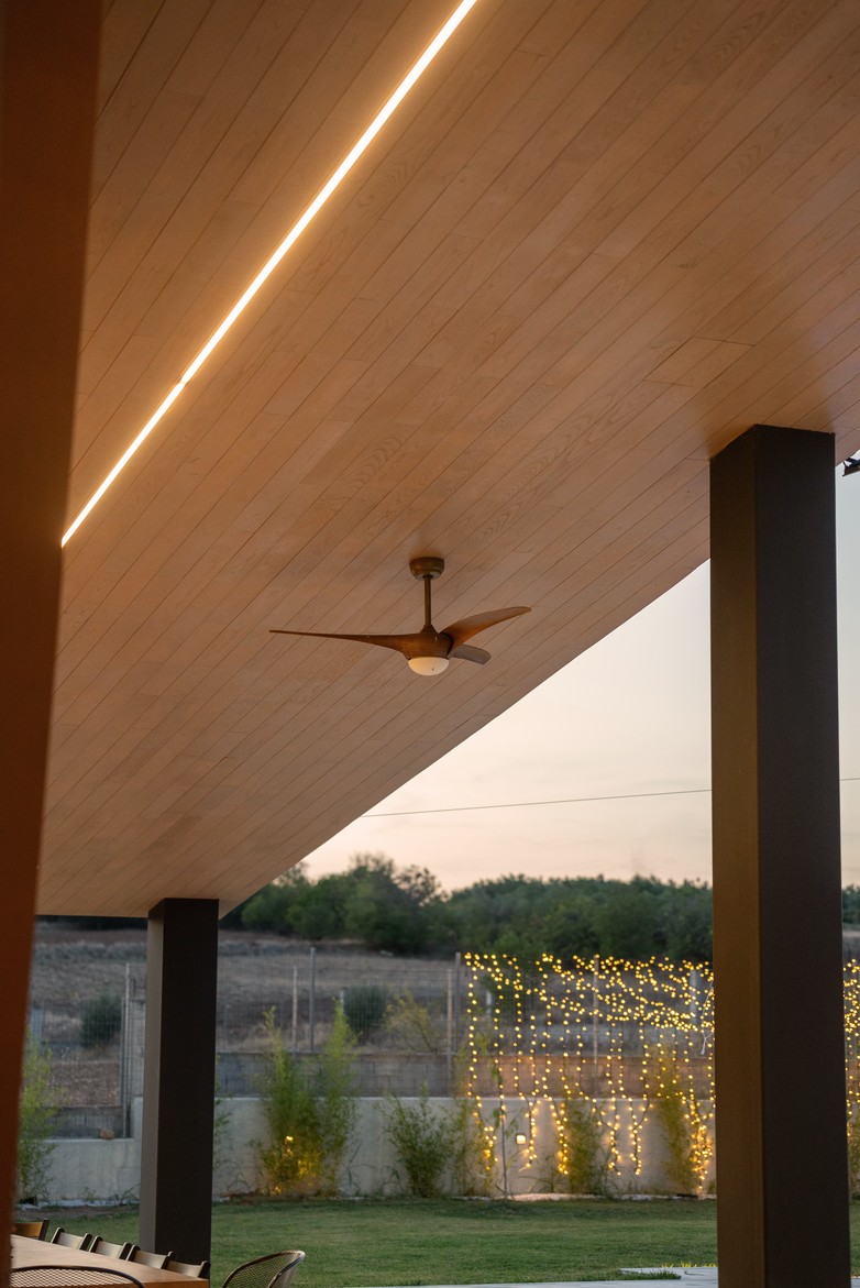 Πολυτελής Νεόδμητη Μονοκατοικία – Ειδικός Σχεδιασμός & Υψηλές Προδιαγραφές • Σέρρες • 66