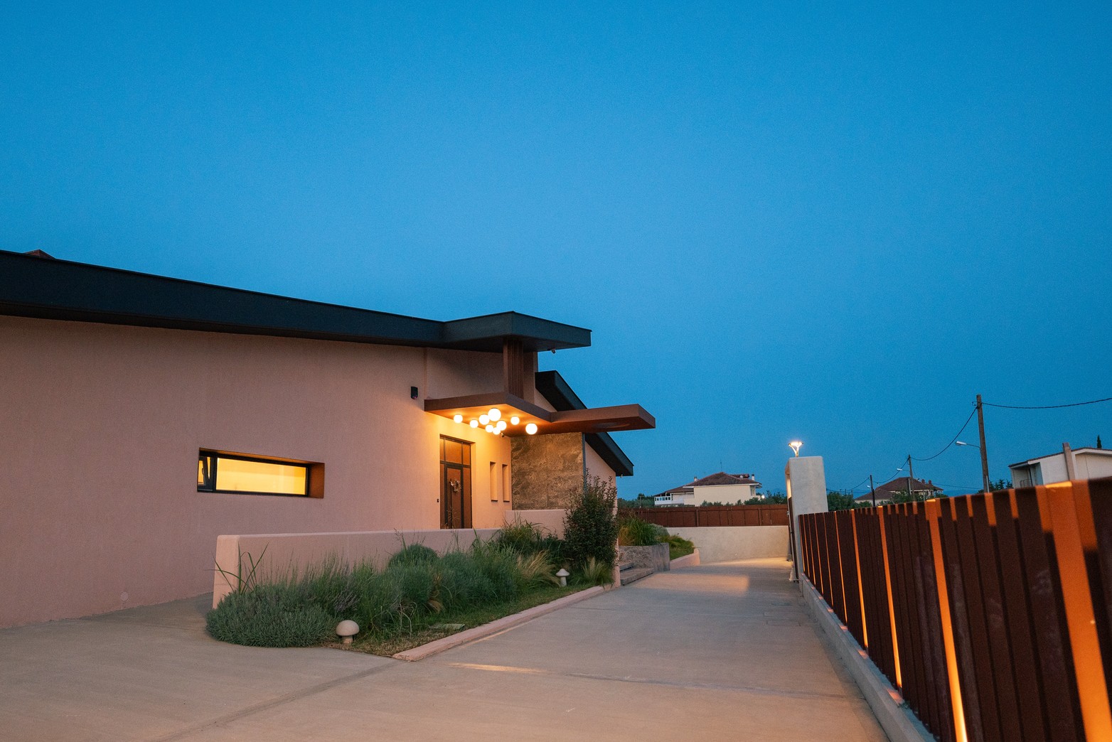 Πολυτελής Νεόδμητη Μονοκατοικία – Ειδικός Σχεδιασμός & Υψηλές Προδιαγραφές • Σέρρες • 74